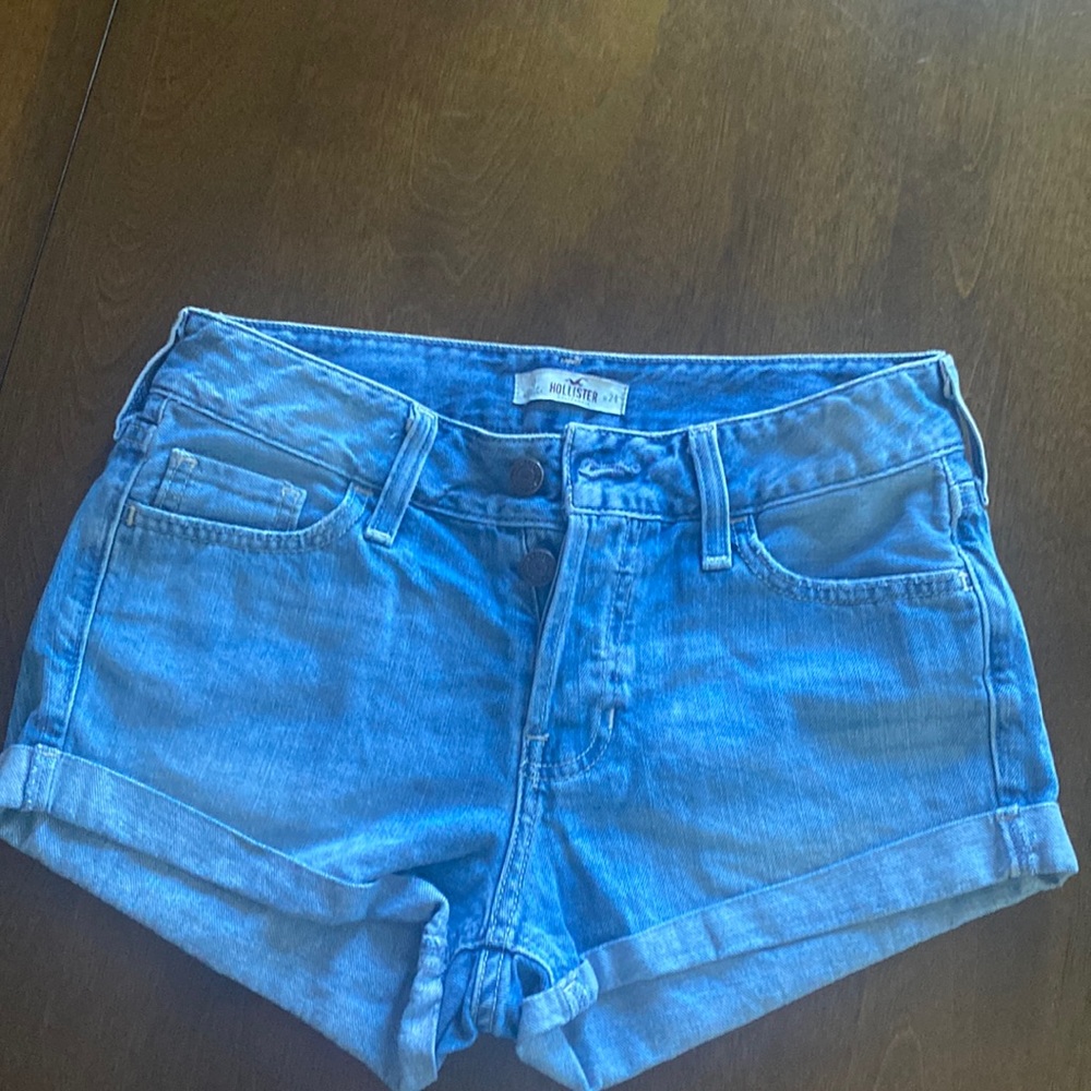 Jean Shorts - Hollister - Size 0
